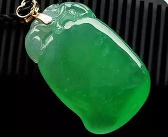 极品翡翠吃瓜群众,吃瓜群众眼中的翡翠传奇