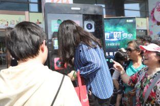 客串路人吃瓜群众是真的吗,客串路人吃瓜群众，真相究竟如何？